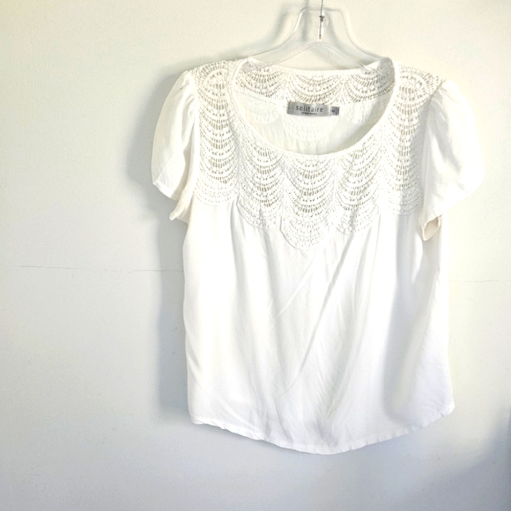 Solitaire lace bodice top white
